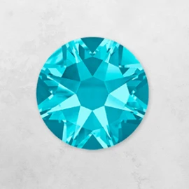 アクアマリン 水色